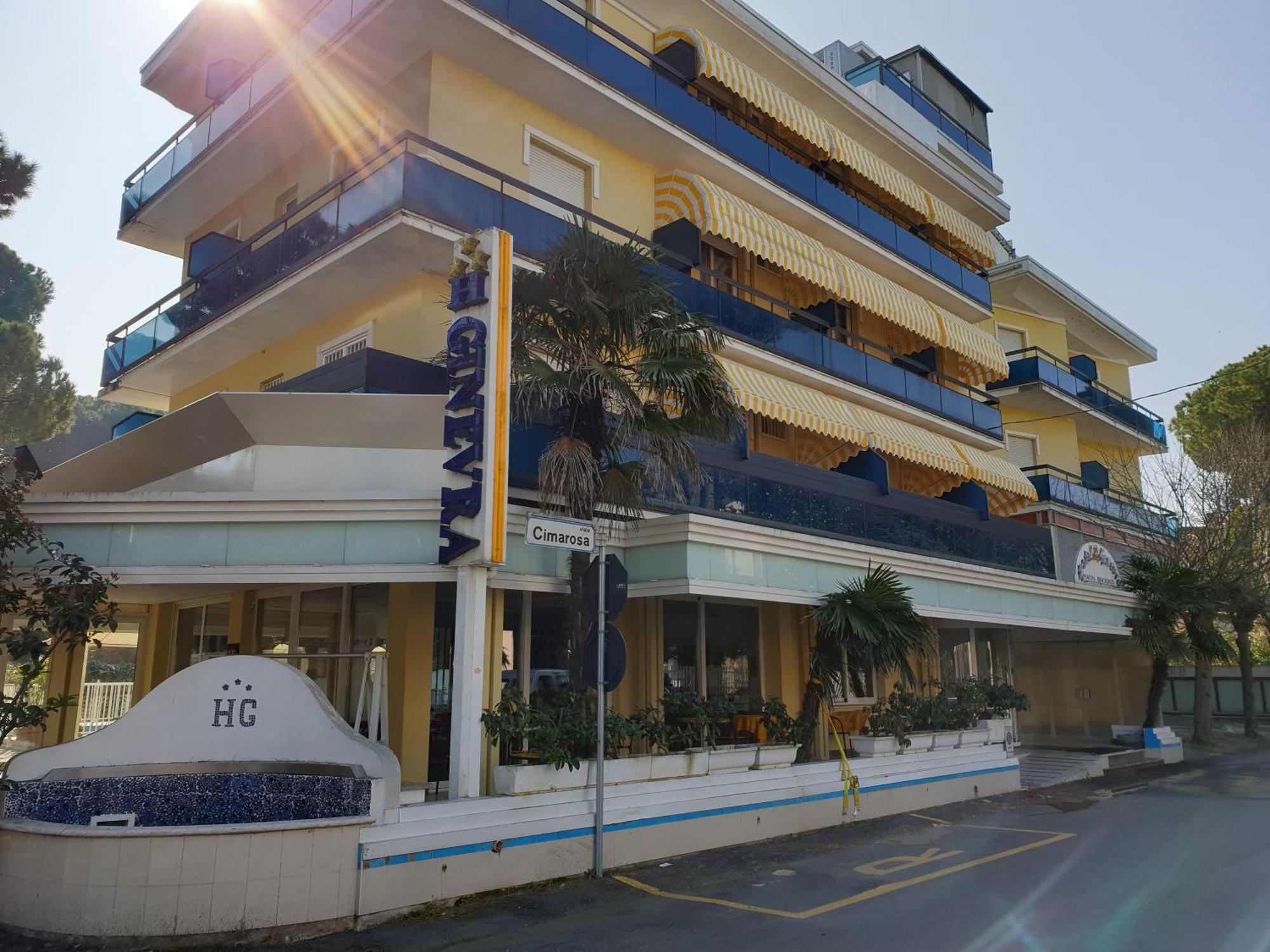 Hotel Ginevra Riccione Exterior foto